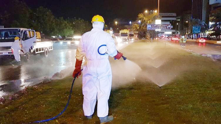 നാടൊന്നാകെ അണുമുക്ത പ്രവർത്തനങ്ങളിലേക്ക് നീങ്ങുന്നു