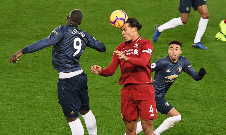 യുനൈറ്റഡിനെ തോൽപിച്ച്​ ലിവർപൂൾ; ആഴ്​സനലും തോറ്റു