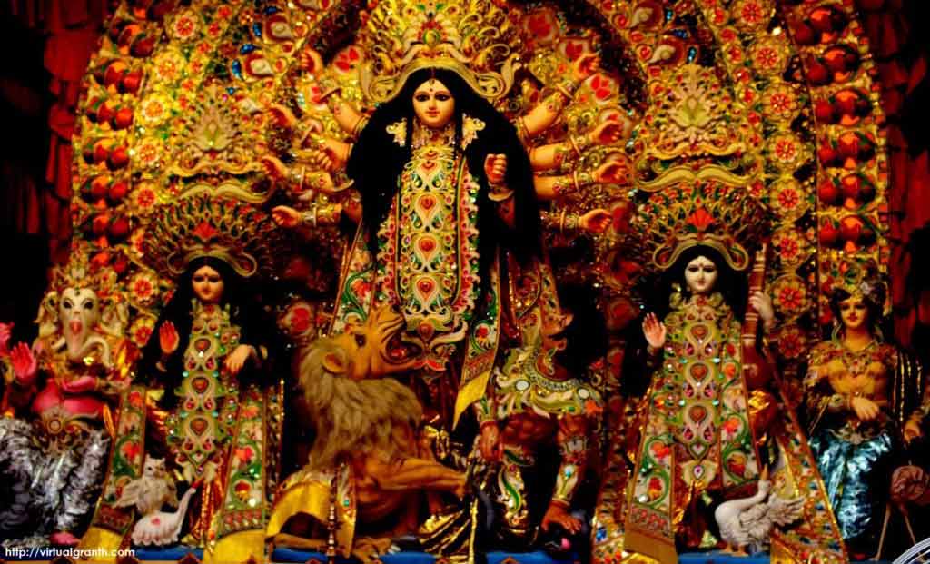 പശ്ചിമ ബംഗാളിൽ ‘ദുർഗപൂജ’ പിടിക്കാൻ ടി.എം.സി-ബി.ജെ.പി പോരാട്ടം