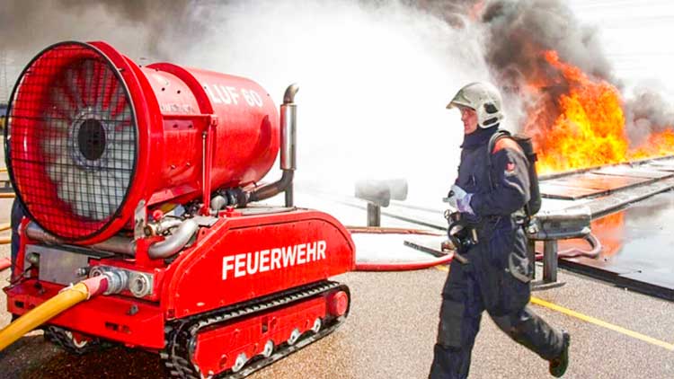 തീയണക്കാൻ  ‘ലുഫ് 60’ യന്തിരൻ