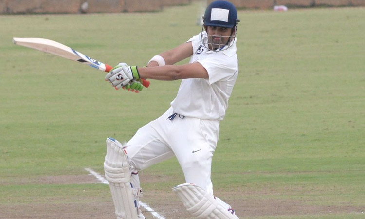 വിടവാങ്ങൽ മത്സരത്തിൽ സെഞ്ച്വറിയുമായി ഗൗതം ഗംഭീർ