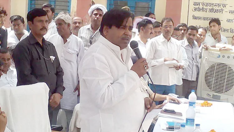 യു.പി മുൻമന്ത്രിയുടെ വീടുകളിലടക്കം സി.ബി.ഐ റെയ്ഡ്