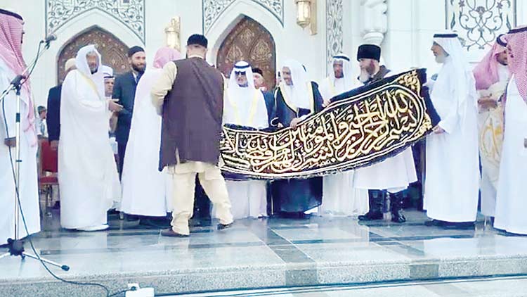 പള്ളി മിമ്പറുകൾ സമൂഹത്തിന് നേർവഴി നൽകുന്ന വേദി –മുസ്​ലിം വേൾഡ്​ ലീഗ്​ ജനറൽ സെക്രട്ടറി