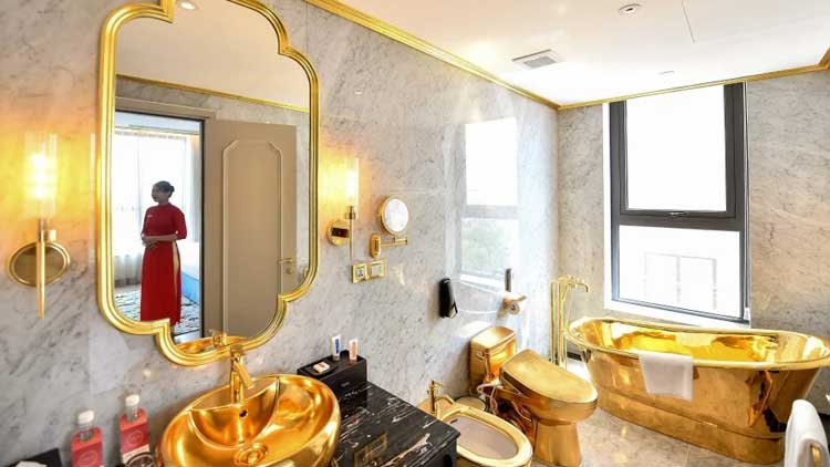 സ്വപ്​നസമാനം ഇൗ ‘സ്വർണ ഹോട്ടൽ’