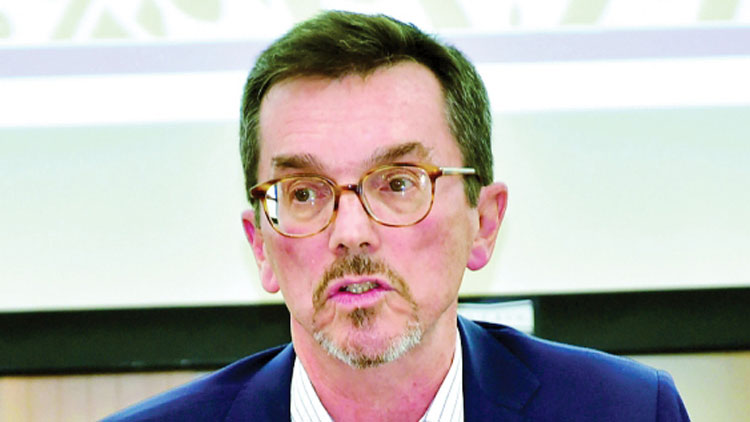 ഖത്തറിലെ തൊ​​ഴി​​ൽ  സാ​​ഹ​​ച​​ര്യം മി​ക​ച്ച​ത്​  –അ​​മേ​​രി​​ക്ക​​ൻ സ്​​​ഥാ​​ന​​പ​​തി