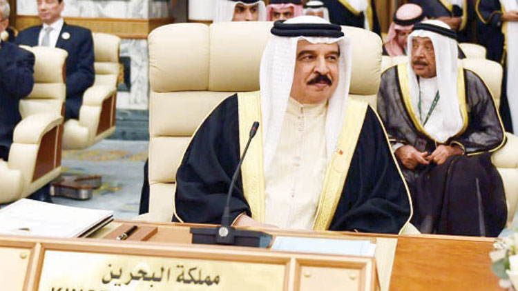 അറബ്- ഇസ്​ലാമിക ഉച്ചകോടിയെ ഹമദ്​ രാജാവ്​ അഭിസംബോധന ചെയ്​തു