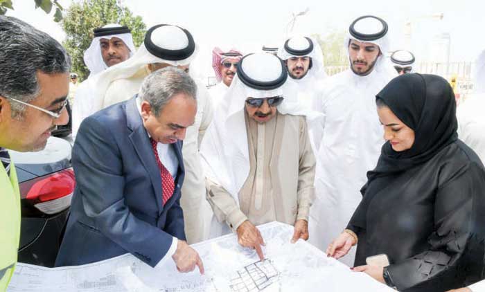 പ്രധാനമന്ത്രി സനാബീസിലെ വില്ലേ​ജുകൾ സന്ദർശിച്ച്​ വികസന പദ്ധതികൾ പരിശോധിച്ചു