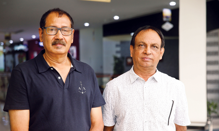 പ്രവാസവും സൗഹൃദവും അരനൂറ്റാണ്ടിലേക്ക്