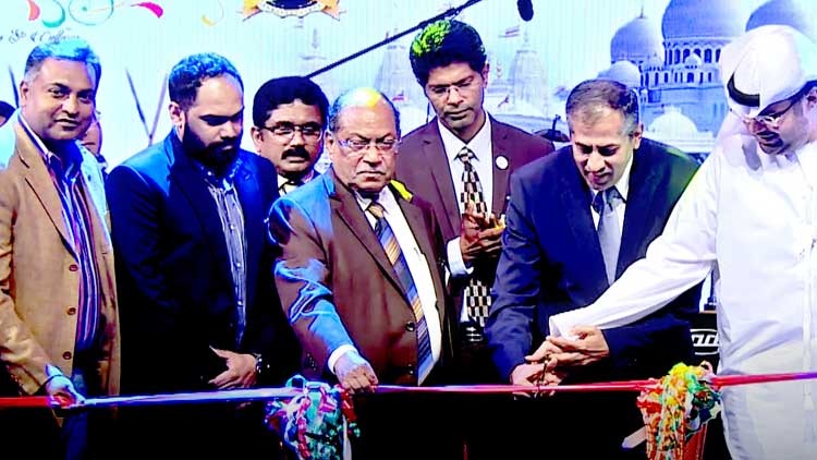 അബൂദബി ഐ.എസ്​.സിയിൽ യു.എ.ഇ-ഇന്ത്യ ഫെസ്​റ്റ്​ തുടങ്ങി