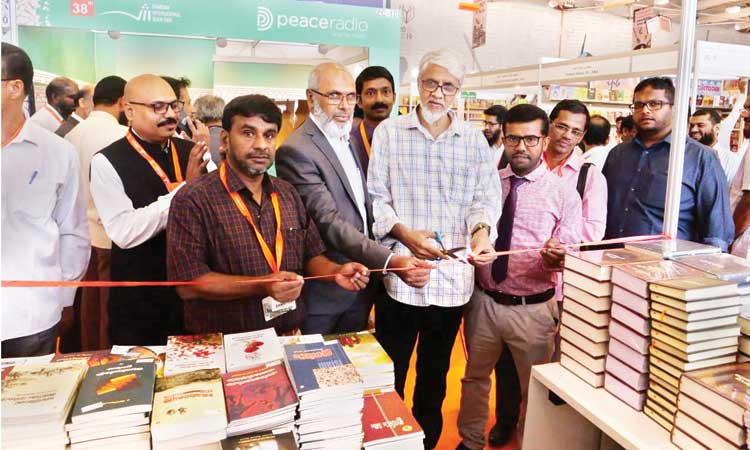 ഷാർജ മേളയിലെ ആദ്യകാല പങ്കാളികളായ ​െഎ.പി.എച്ച്​ ഇക്കുറിയും