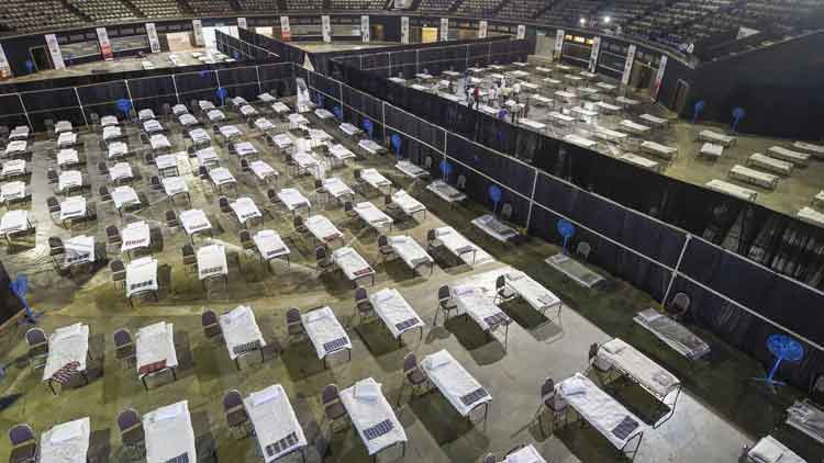 കോവിഡ്; ഡൽഹിയിൽ അടിയന്തരമായി 20,000 കിടക്ക സൗകര്യം ഒരുക്കും