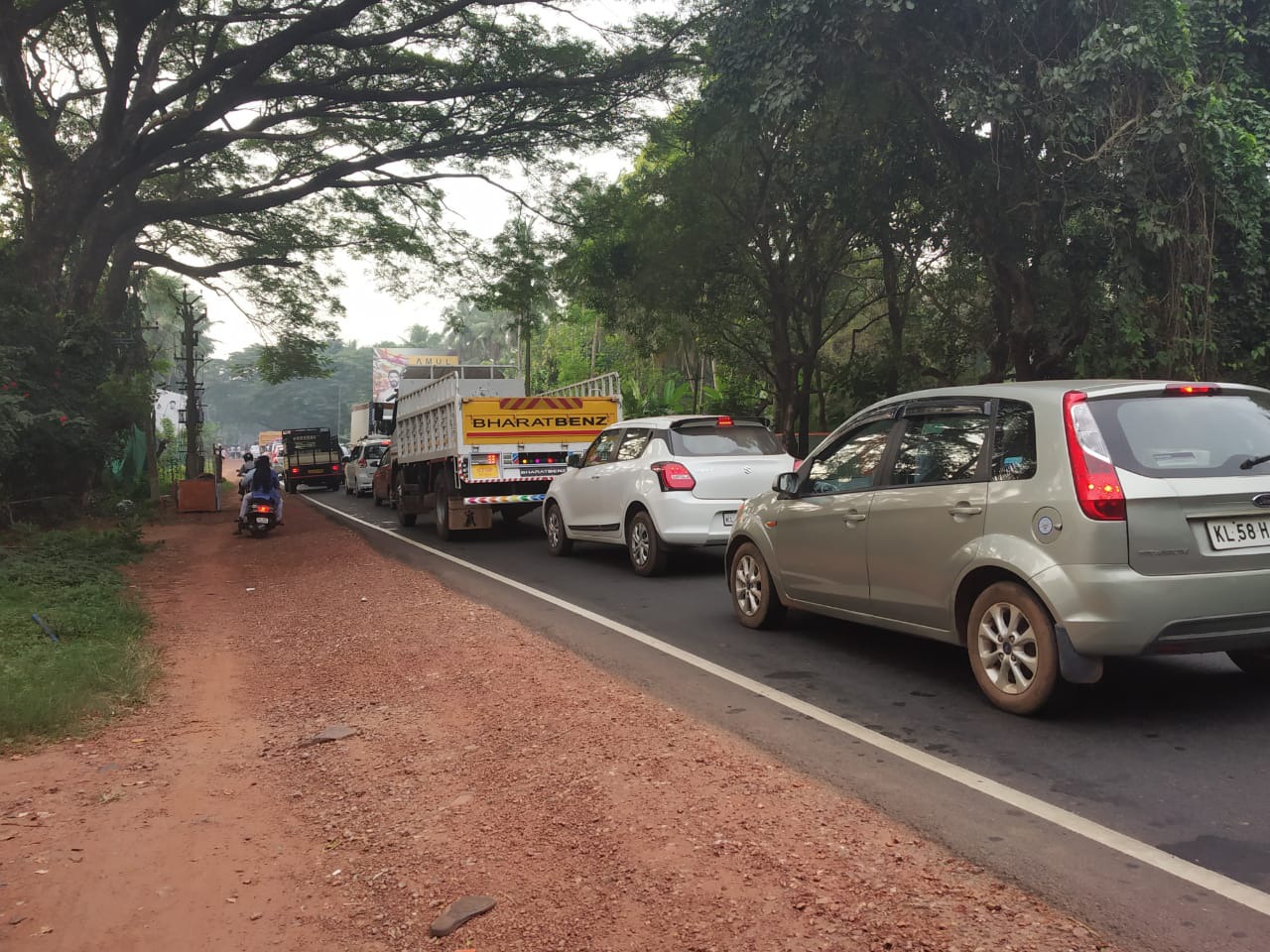 ഹർത്താൽ ജനജീവിതത്തെ ബാധിച്ചു