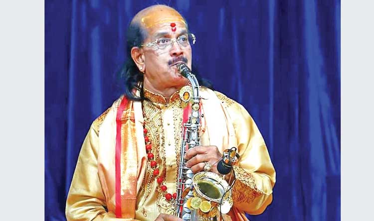 ഹി​മാ​​ദ്രി​യു​ടെ സം​ഗീ​ത​മാ​യ്​ ക​ദ്രി