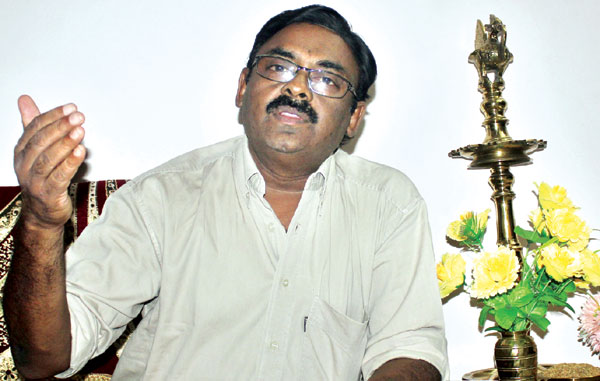 കഥ പറയുമ്പോള്‍