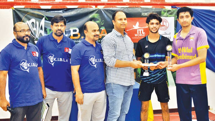 കി​ബ്‌​ല ഓ​പ​ൺ ബാ​ഡ്മി​ൻ​റ​ൺ: അ​ർ​ഷാ​ദ് -സ​ഞ്​​ജു ടീം ​ചാ​മ്പ്യ​ന്മാ​ർ;  അ​നീ​ഫ് -ബാ​സ്​​റ്റി​ൻ ടീ​മി​ന് ര​ണ്ടാം സ്ഥാ​നം