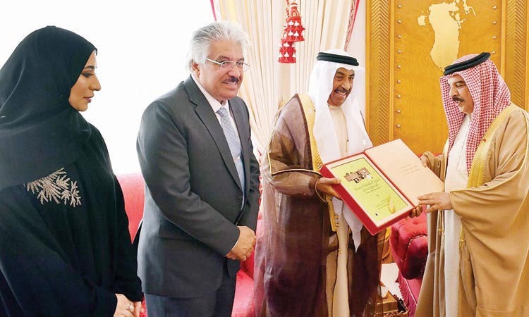 ബഹ്റൈന്‍ പാരമ്പര്യങ്ങള്‍ സംരക്ഷിക്കുന്നതിനുള്ള ശ്രമം ശ്ലാഘനീയം -ഹമദ് രാജാവ്