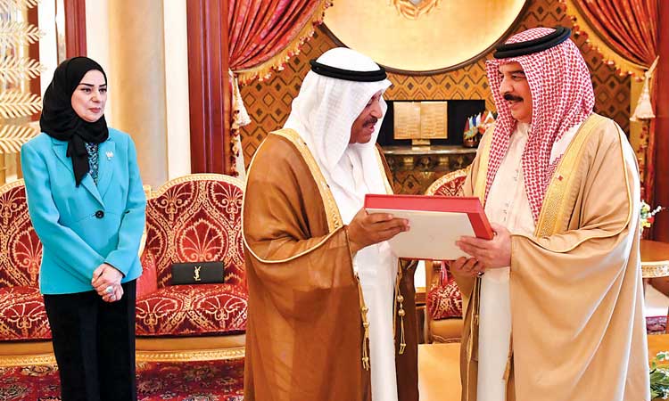 വി​ശ്വ​സ്​​ത ജ​ന​ത രാ​ജ്യ​ത്തി​െൻറ  ശ​ക്തി –ഹ​മ​ദ് രാ​ജാ​വ്