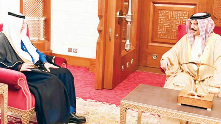 ഒ.​ഐ.​സി സെ​ക്ര​ട്ട​റി ജ​ന​റ​ലി​നെ  ഹ​മ​ദ് രാ​ജാ​വ് സ്വീ​ക​രി​ച്ചു