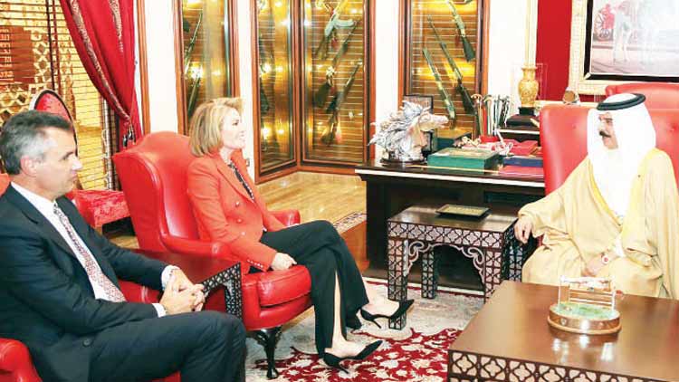 ‘ടെലികമ്യൂണിക്കേഷൻ, ​െഎ.ടി സാങ്കേതികവിദ്യ’ മേഖലകളിൽ ബഹ്​റൈൻ നേട്ടം കൈവരിച്ചു’