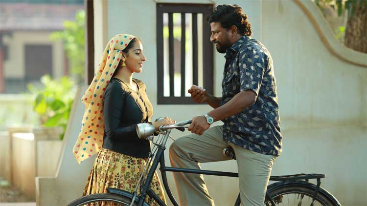 അപ്പാനി ശരത്തും ടിറ്റോ വിൽസണും; ലൗ എഫ് എം