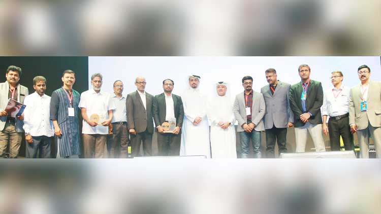 മാക്​ ഖത്തർ ‘മൈലാഞ്ചിരാവ്​’ വ്യത്യസ്​തമായി