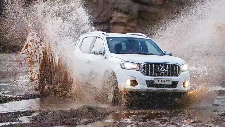 മാ​ക്​​സ​സ്​ വാ​ഹ​ന​ങ്ങ​ൾ​ക്കു​ള്ള ഒാ​േ​ട്ടാ ക്ലാ​സ്​ കാ​ർ​സ് ഒാ​ഫ​ർ ജൂ​ൺ 15 വ​രെ