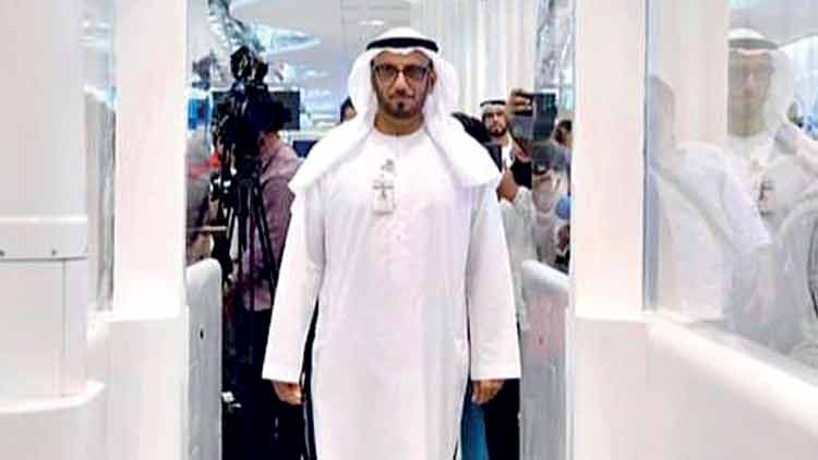 ദുബൈ എയർപോർട്ടിലുടെ സ്മാർട്ടായി യാത്ര ചെയ്യാം ദുബൈ എയർപോർട്ടിലുടെ സ്മാർട്ടായി യാത്ര ചെയ്യാം