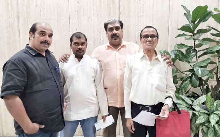 കേ​സിൽപെ​ട്ട്​ കു​ടു​ങ്ങി​ക്കി​ട​ന്ന മു​ക്​​താ​ർ  ഹാ​ഷി​മി​യും ചി​ല്ലു​കാ​ര​വി​യും നാ​ട​ണ​ഞ്ഞു