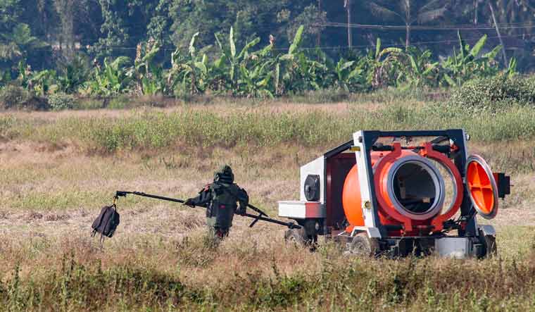 മംഗളൂരു വിമാനത്താവളത്തിൽ ബാഗിൽ സ്​ഫോടക വസ്​തുക്കൾ കണ്ടെത്തി