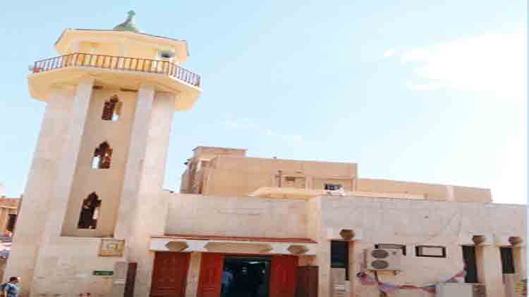 ഉ​മ​ർ ഖാ​ദി​യുടെ മങ്ങാത്ത ഒാർമയിൽ ത്വാ​ഇ​ഫി​ലെ മ​സ്ജി​ദു​ൽ ഹു​നൂ​ദ്​