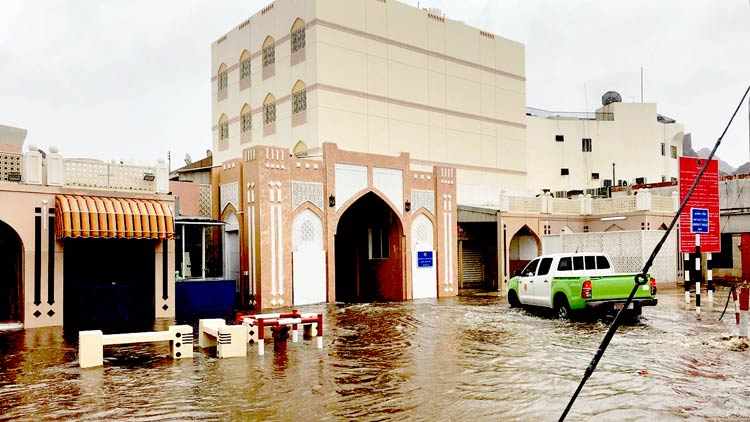 മ​​ത്ര​​യി​​ൽ ഇ​​ക്കു​​റി  ആ​​ശ​​ങ്ക​​യി​​ല്ല,  മ​​ഴ പ​​ക​​ർ​​ന്ന​​ത് ആ​​ശ്വാ​​സം
