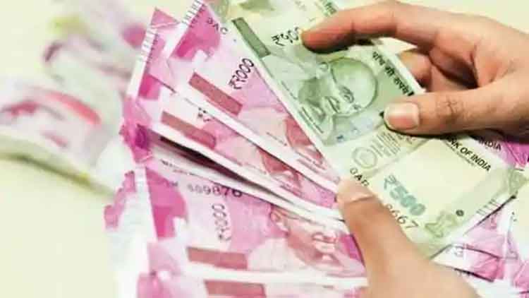 സംസ്ഥാനത്ത് അസാധാരണ സാമ്പത്തിക പ്രതിസന്ധിയെന്ന് മുഖ്യമന്ത്രി സംസ്ഥാനത്ത് അസാധാരണ സാമ്പത്തിക പ്രതിസന്ധിയെന്ന് മുഖ്യമന്ത്രി