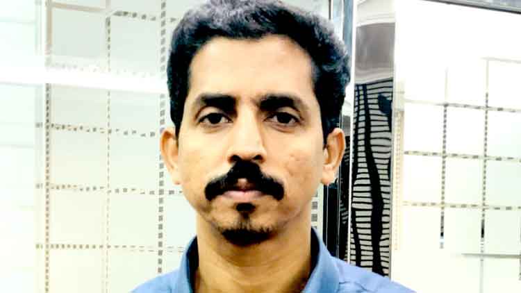 നാട്ടിലേക്ക് മടങ്ങാനാവാതെ കണ്ണൂർ സ്വദേശി ദുരിതത്തിൽ