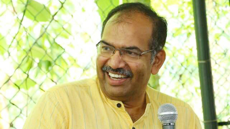 മുരളി തുമ്മാരുകുടിക്കെതിരെ ഭാര്യ രംഗത്ത്​