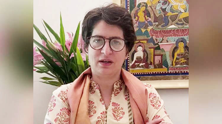 ക്രിമിനലിനെ കൊന്നു, അയാളെ സഹായിച്ചവരെ അറസ്​റ്റ്​ ചെയ്യാത്തതെന്ത്​? -പ്രിയങ്ക