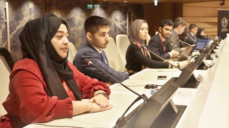 ജനീവയില്‍ യു.എന്‍ മാതൃക ഉച്ചകോടിയില്‍ മലയാളി പെൺകുട്ടി