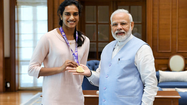 PV-Sindhu-meets-PM-Modi