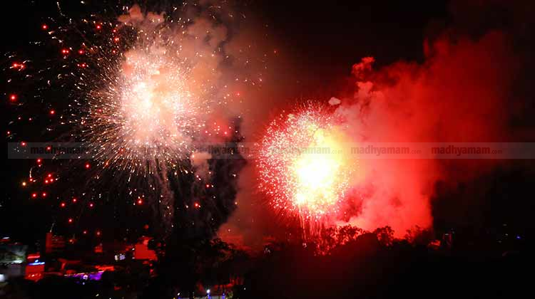 Thrissur Pooram Fireworks