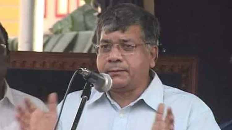 പ്രകാശ്​ അംബേദ്​കറെ അനുനയിപ്പിക്കാൻ കോൺഗ്രസ്​