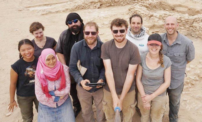 സ​ാ​സാ​​നി​​യ​​ന്‍, ഉ​​മ​​വി കാ​​ല​​ഘ​​ട്ട​​ത്തി​ലെ ശേ​ഷി​പ്പു​ക​ൾ ക​ണ്ടെ​ടു​ത്തു