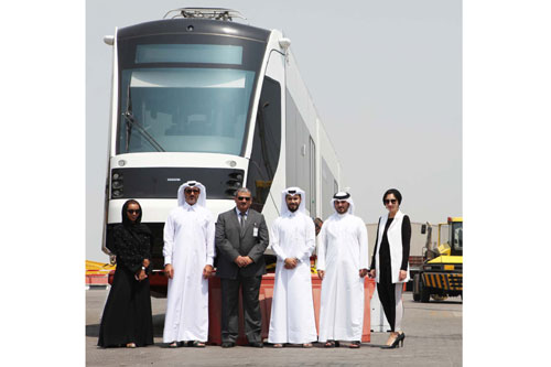 എജുക്കേഷന്‍ സിറ്റിയിലെ ആദ്യ ട്രാം എത്തി