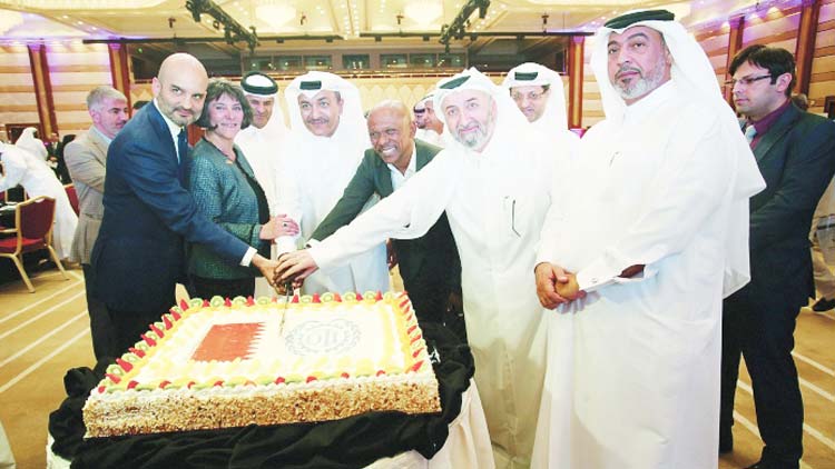 എ​ക്​​സി​റ്റ്​ പെ​ർ​മി​റ്റ്​ പൂ​ർ​ണ​മാ​യും ഒ​ഴി​വാ​ക്കാ​ൻ ആ​ലോ​ച​ന