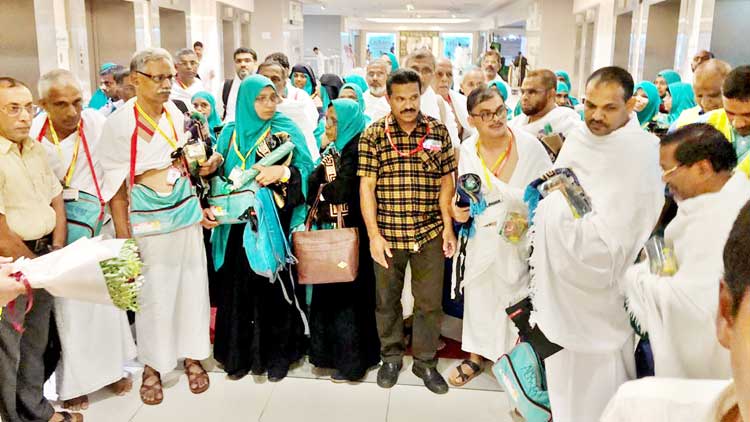 പ്ര​വാ​ച​ക ന​ഗ​രി​ ഇ​നി തീ​ർ​ഥാ​ട​ക​ത്തി​ര​ക്കി​ലേ​ക്ക്