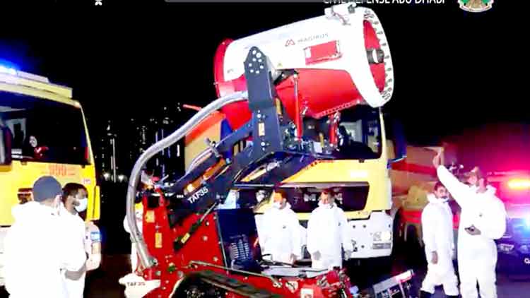 അബൂദബിയിൽ അണുനശീകരണത്തിന്​ റോബോട്ടും