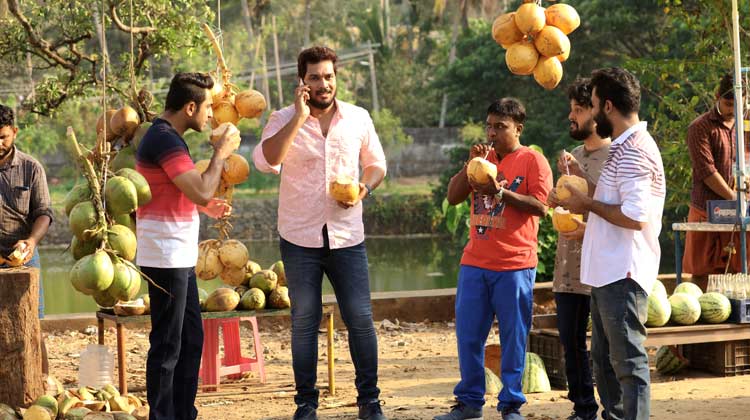 വ്യത്യസ്ത സൗഹൃദ കഥയുമായി രാഹുൽ മാധവിൻെറ പുതിയ ചിത്രം