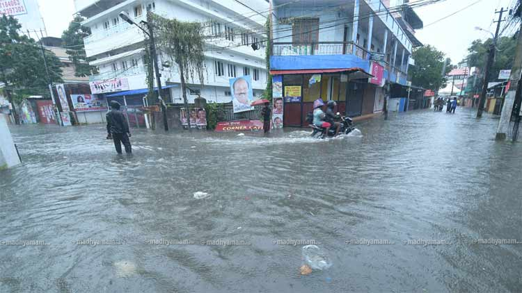 ന്യൂനമർദങ്ങൾ ഭീഷണിയാകില്ല, റെഡ് അലർട്ട് പിൻവലിച്ചു
