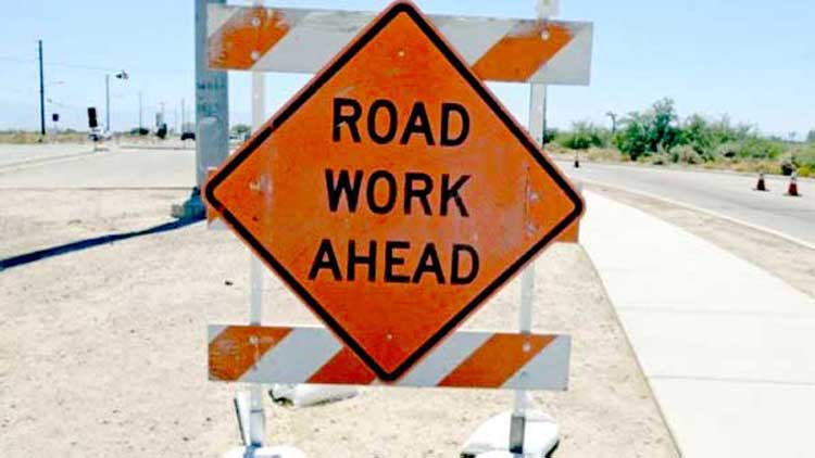 അ​ഖാ​ബാ​ത്ത് ബൗ​ഷ​ർ-​അ​മിറാത്ത് റോ​ഡ് ഭാ​ഗി​ക​മാ​യി അ​ട​ക്കും