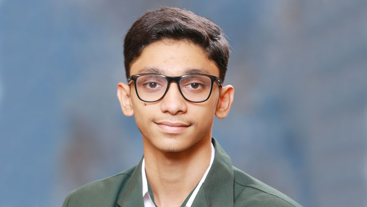 ലോക സ്കൗട്ട് ജാംബൂരി: അൽ ഖൊസാമ സ്​കൂളിന്​ അഭിമാനമായി റൂഫസ് റോജേഷ്