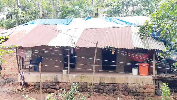 വീ​ടെ​ന്ന സ്വ​പ്​​നം ബാ​ക്കി​വെ​ച്ച്​ സൈ​ഫു​ദ്ദീ​ൻ മ​ട​ങ്ങു​ന്നു