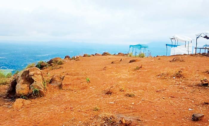 മുഖംമിനുക്കാനൊരുങ്ങി കുറുമ്പാലക്കോട്ട മല